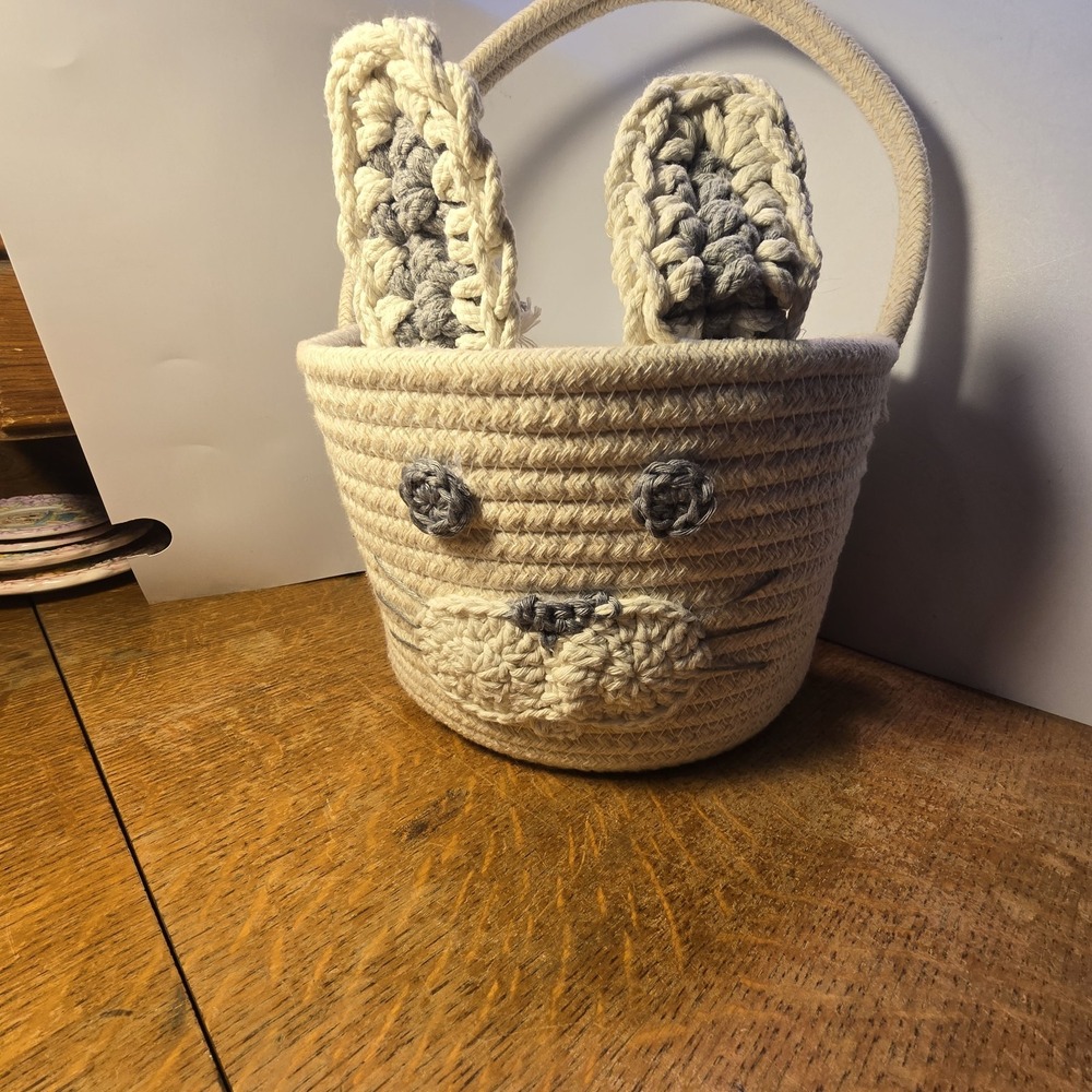 Woven Braided Rope Easter Bunny Rabbit Basket 8" Diam 5.75" H - Picture 8 of 13